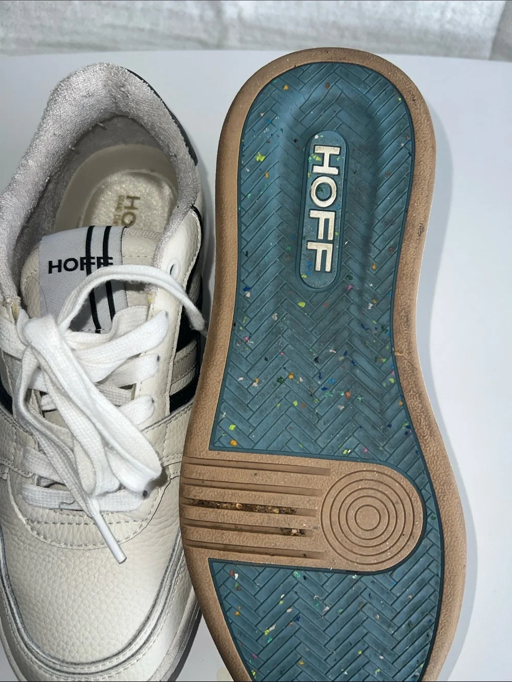 Hoff classic white